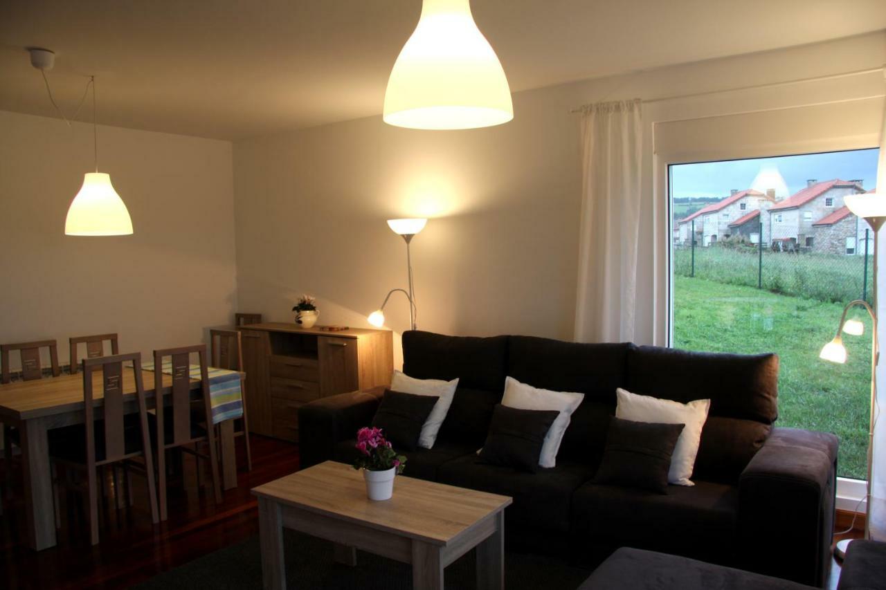 Chalets Playa Галисано Екстериор снимка